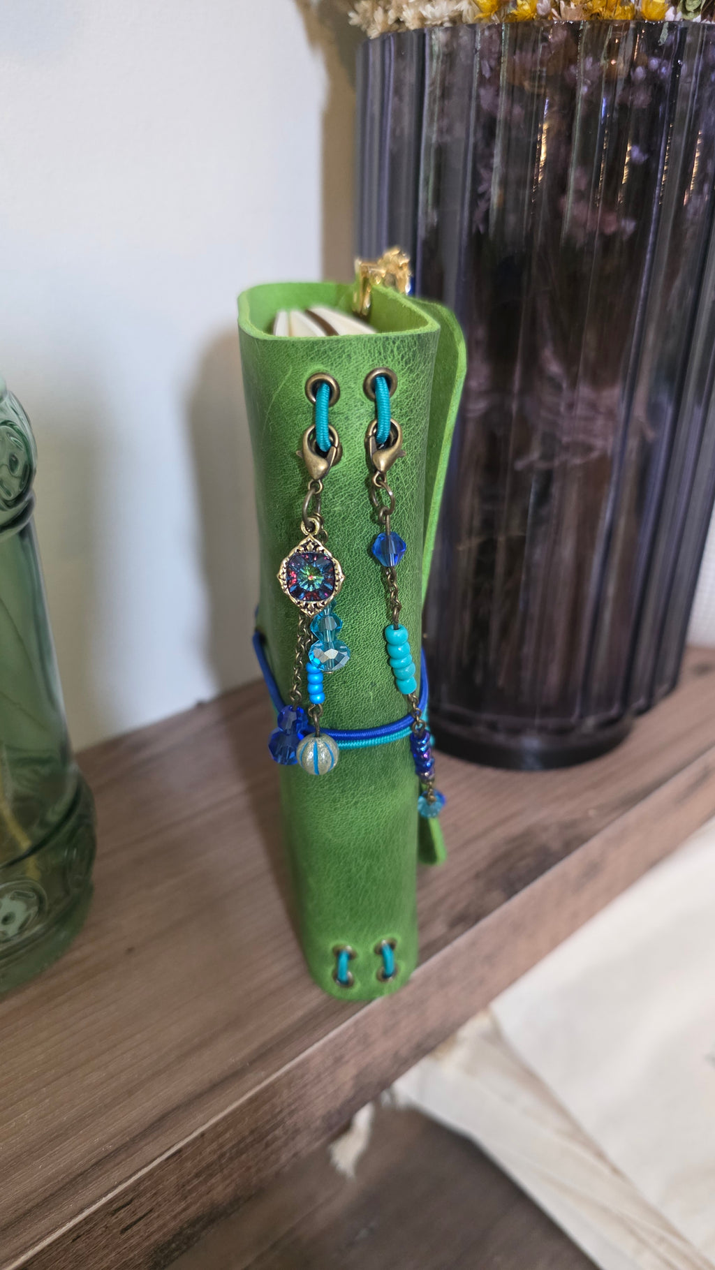 Royal Feather w/ matching Bookmark (Passport)