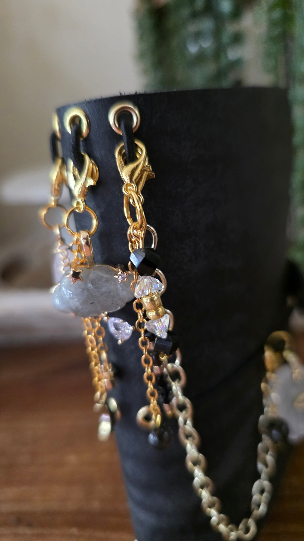 Midnight Oracle