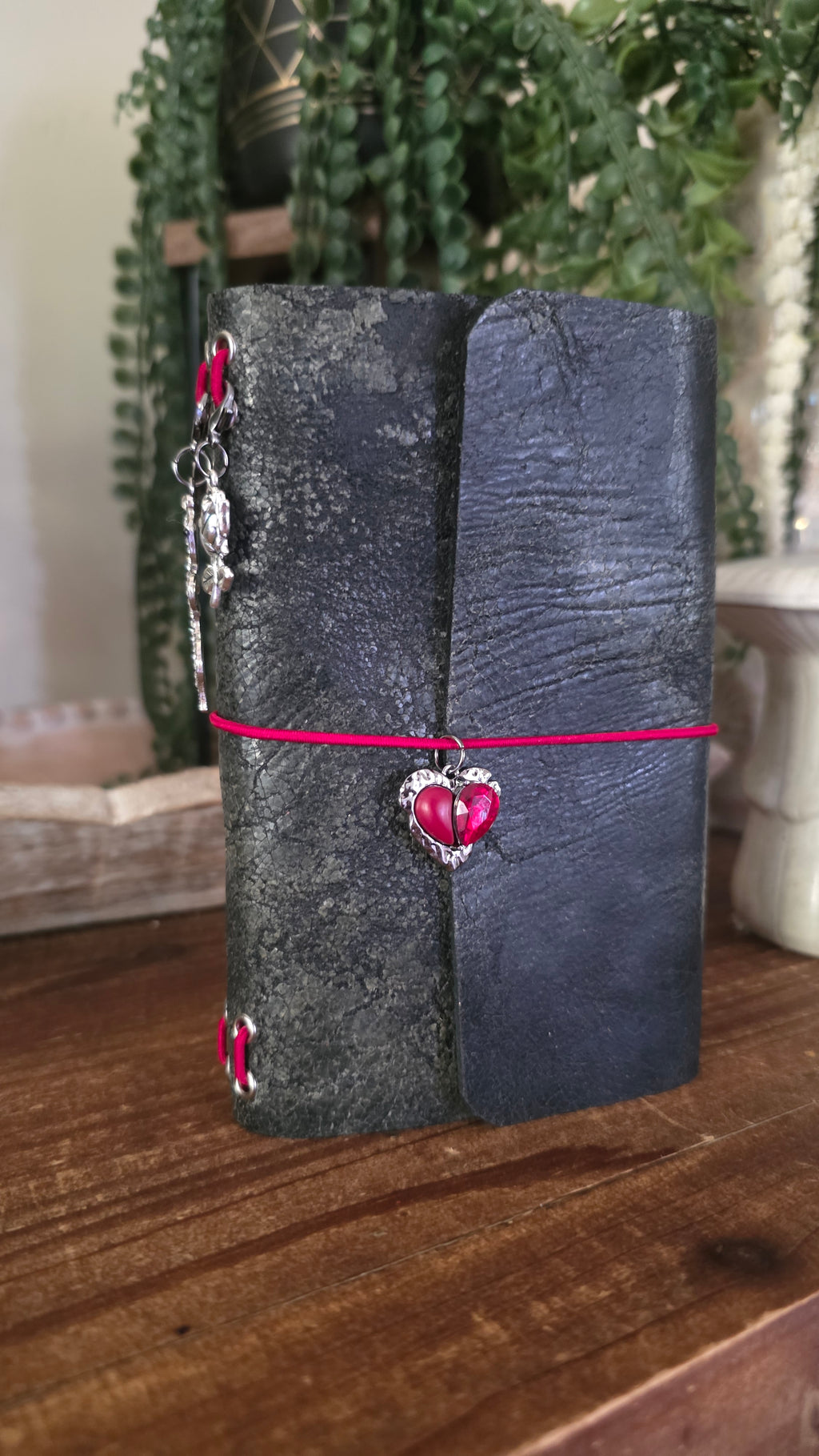 Crimson Thorn (passport)
